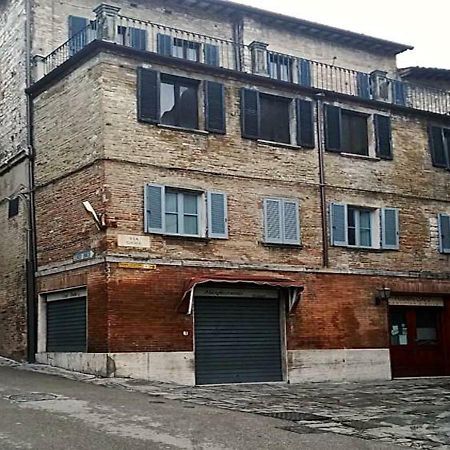 Affittacamere In Centro Губбіо Екстер'єр фото